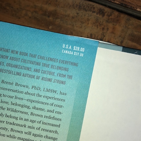Brene brown braving the wilderness book #1 New York Times best selling author - Picture 3 of 4